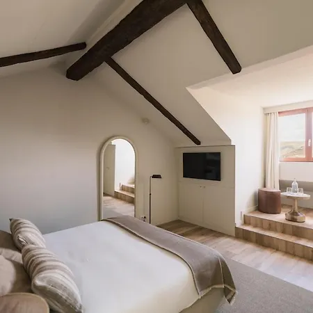 Vila Douro Olive Hills Village - Private Pool - By Fero Casal de Loivos
