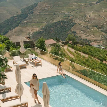 Vila Douro Olive Hills Village - Private Pool - By Fero Casal de Loivos